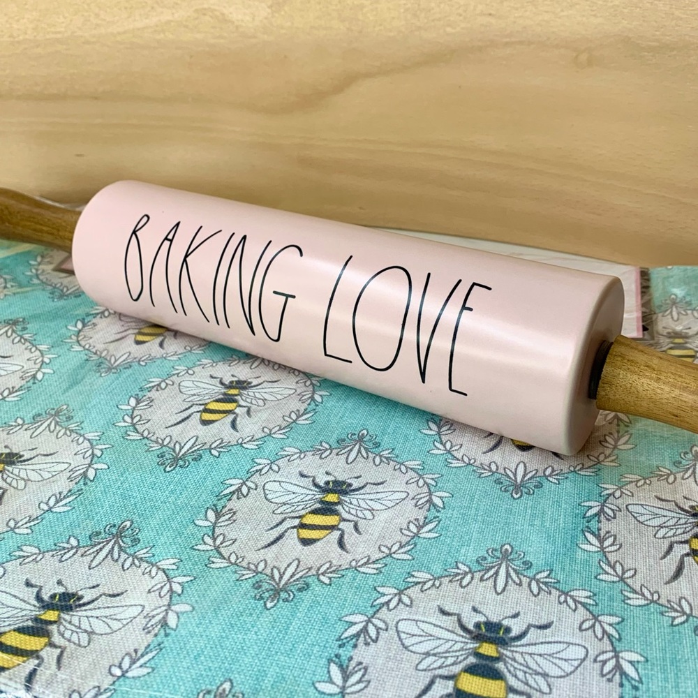 NIB Rae Dunn Artisan Collection Baking Love Rolling Pin